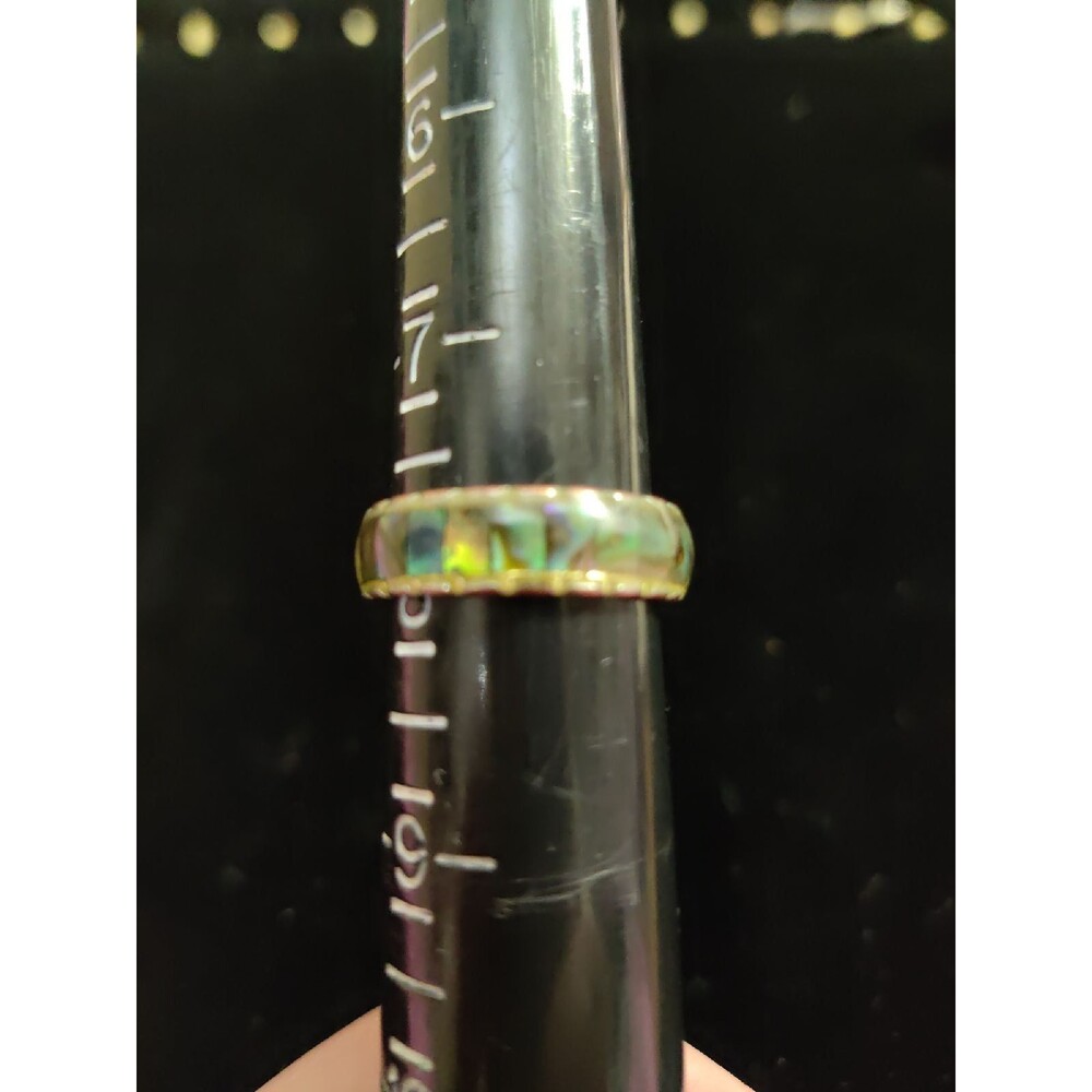 Abalone Shell Ring - Picture 2 of 3